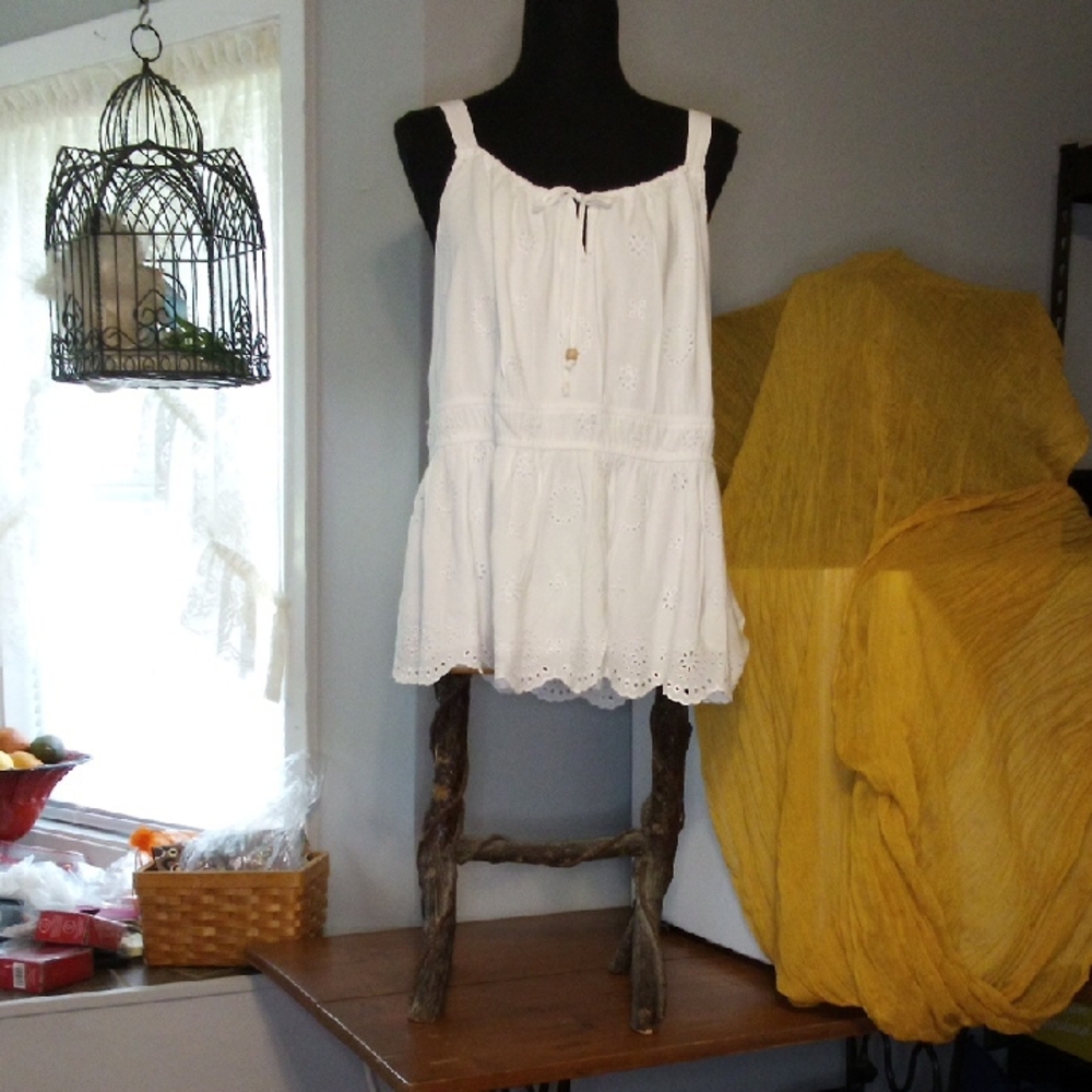 Torrid White Eyelet Sleeveless Top With Adjustable Straps